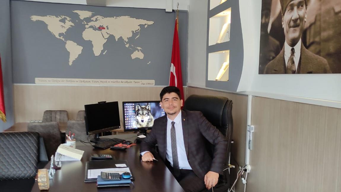 Huzeyfe ERGİN - Okul Müdürü